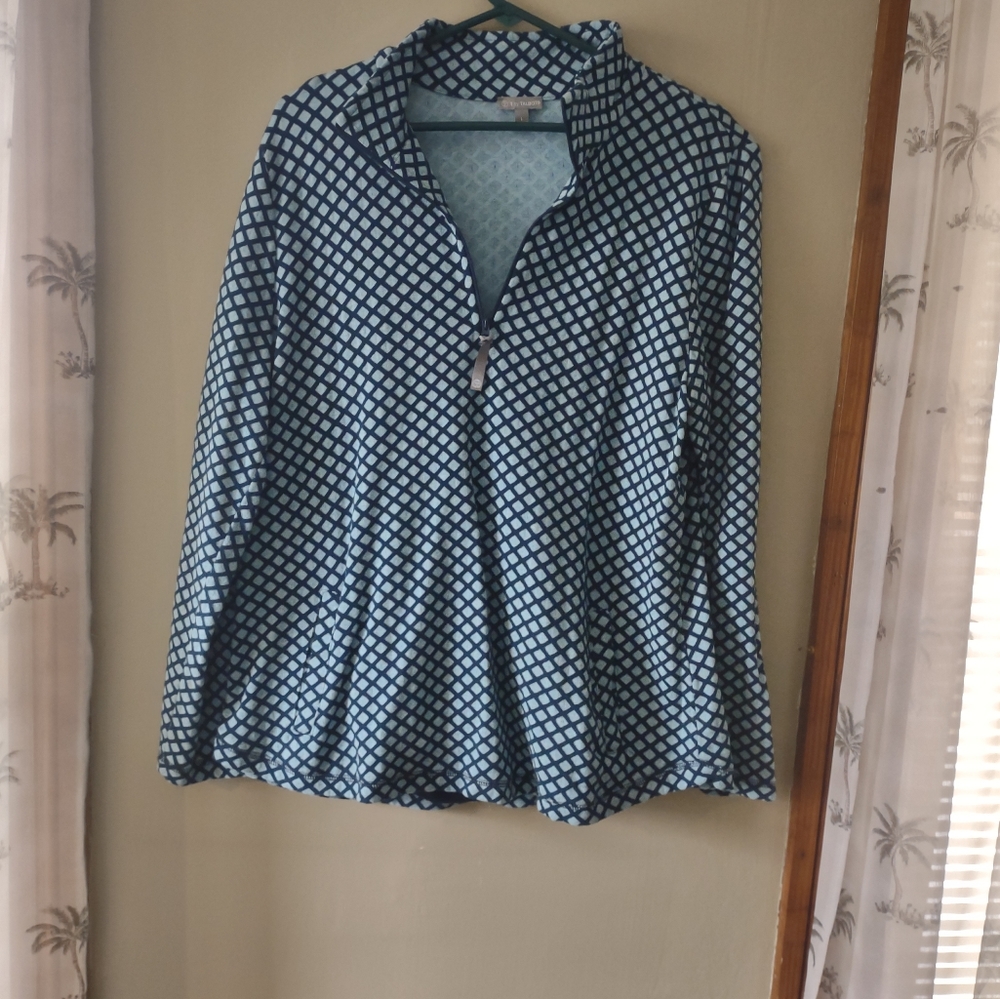 Talbot's geometric top I two shades of blue. 100 percent cotton. Size L